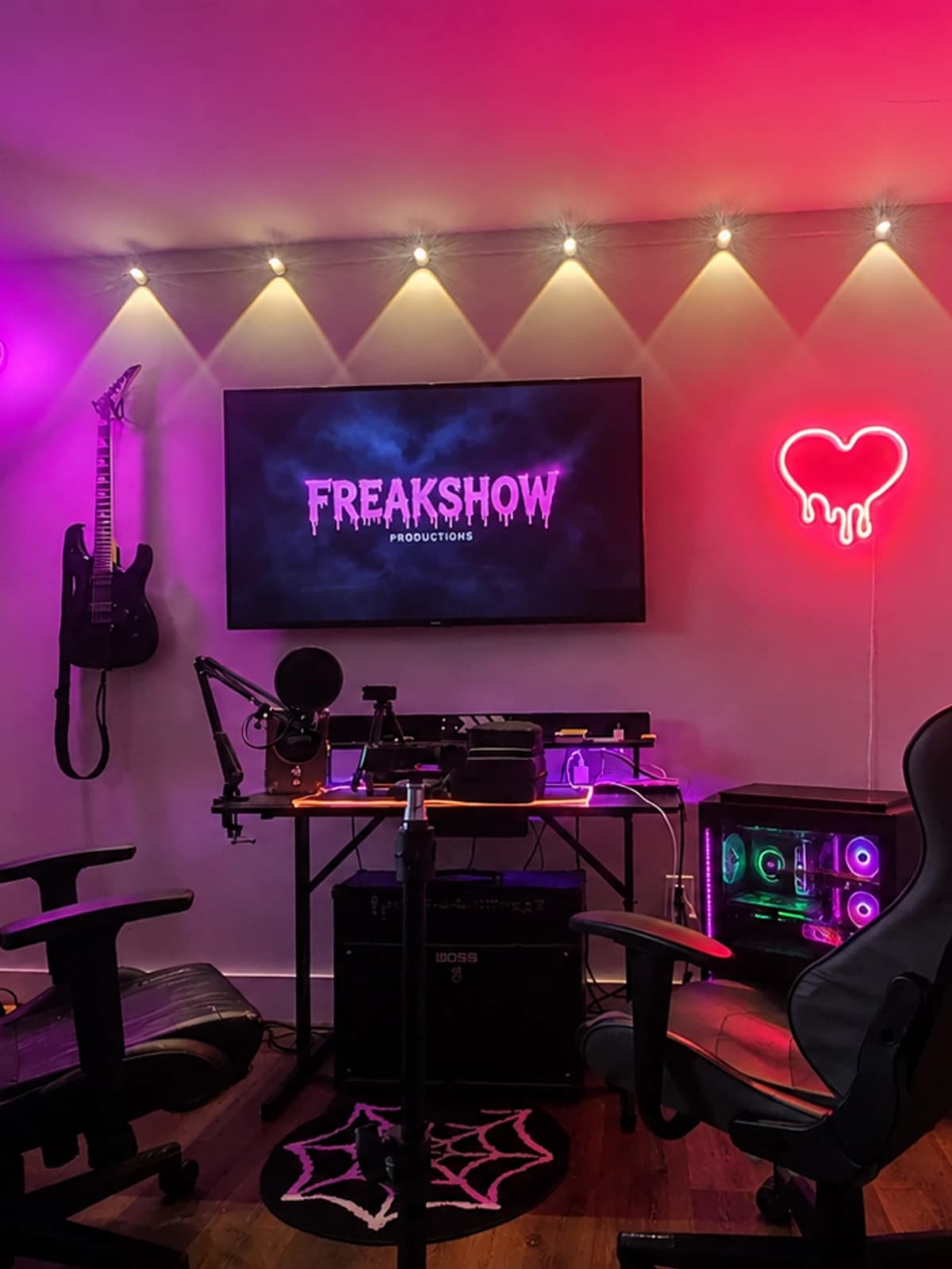 Freakshow Entertainment